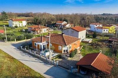 Ferienhaus mit Klimaanlage, Terrasse und