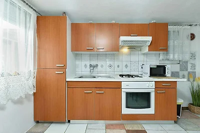 Ferienwohnung mit Terrasse und Grill