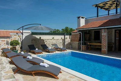 Ferienwohnung Rocco in Debeljak mit privatem 