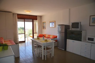Studio mit Klimaanlage und Balkon