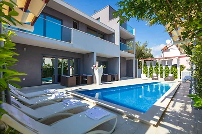 Maison de vacances Vacances relaxation Kučiće