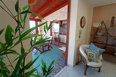 Ferienhaus mit Terrasse mit Meerblick, Klimaa