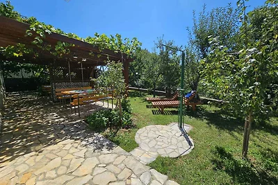 Ferienwohnung mit Montagepool und Grill
