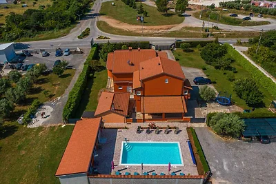 Ferienwohnung mit Pool und Klimaanlage