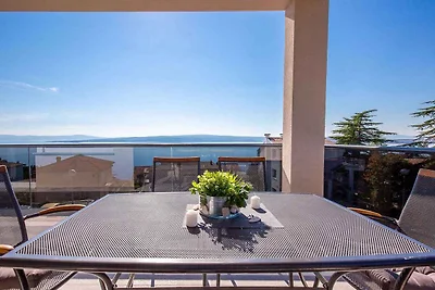 Ferienwohnung mit Pool und Klimaanlage