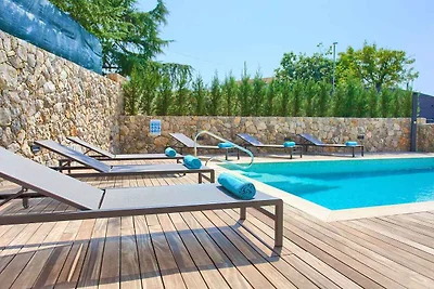 Villa mit Pool