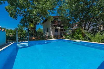 Ferienhaus mit Klimaanlage und Pool