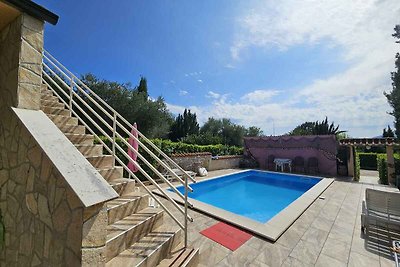 Ferienhaus Mit einem schönen Pool