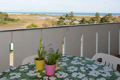 Ferienwohnung mit Klimaanlage und Balkon