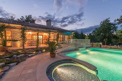 Casa de vacaciones Vacaciones de reposo Pazin