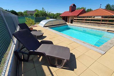 Ferienhaus mit Panorama blick und Pool