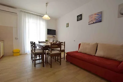 Ferienwohnung mit Terrasse und Grill