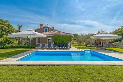 Villa mit Privatpool