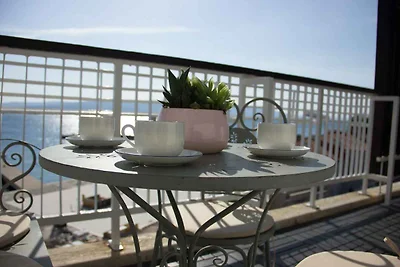 Ferienwohnung mit Balkon, am Meer