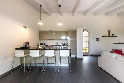 Ferienwohnung mit Terrasse, Klimaanlage und