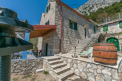 Ferienhaus mit Klimaanlage, Whirpool und