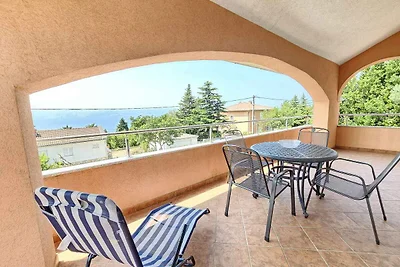 Ferienwohnung mit Terrasse und Klima