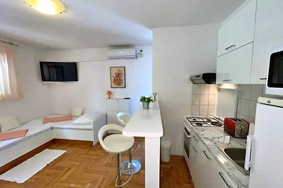Ferienwohnung mit Terrasse und Klimaanlage