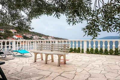 Ferienwohnung mit Terrasse, Grillmöglichkeit 