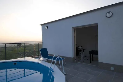 Ferienhaus in ruhiger Lage mit Pool
