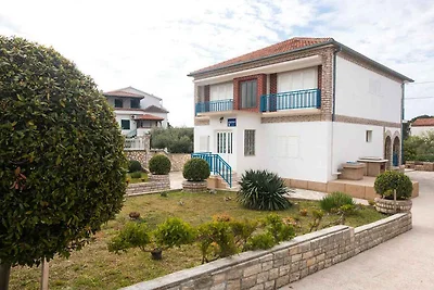 Ferienwohnung mit Klimaanlage und Grill