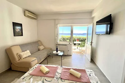 Studio mit Klimaanlage und Blick zum Meer