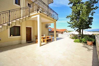 Ferienwohnung mit Terrasse und Klimaanlage