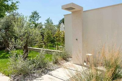 Villa mit Whirlpool und Sauna