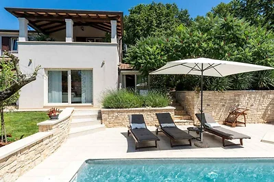 Vakantiehuis Ontspannende vakantie Jakovici