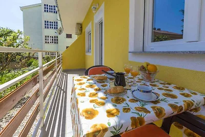 Ferienwohnung mit Balkon und Klimaanlage