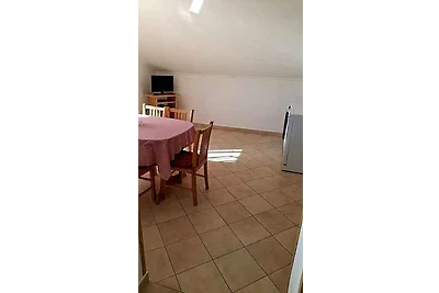 Ferienwohnung mit Klimaanlage und Balkon, dir