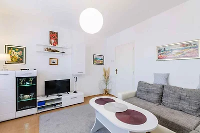 Ferienwohnung mit Terrasse und Klimaanlage