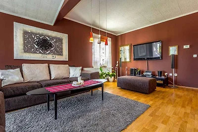 Ferienwohnung mit Pool und Grill