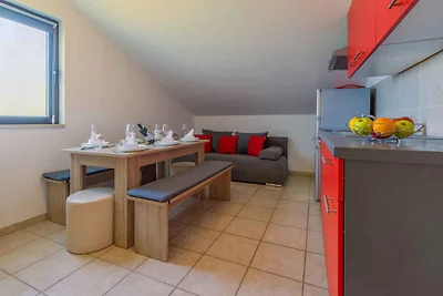 Ferienwohnung mit Klimaanlage und Aussenpool