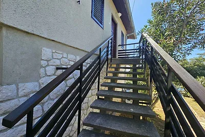 Ferienhaus am Rande von Novi Vinodolski, dire