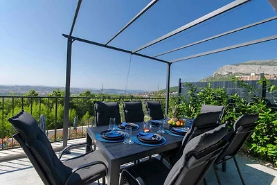 Ferienhaus mit Klimaanlage und Aussenpool