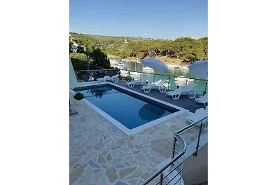 Ferienwohnung mit Terrasse 200 m vom Strand