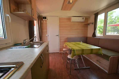 Mobilehome in einem Camp neben dem Strand
