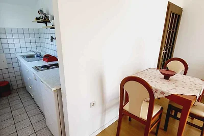 Ferienwohnung mit einen Balkon und Meerblick