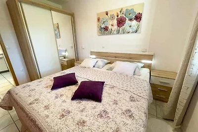 Ferienwohnung modern mit Balkon