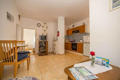 Ferienwohnung mit einem Schlafzimmer und Terr