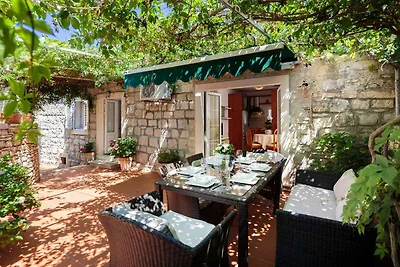 Ferienhaus mit Gartenterrasse und Klimaanlage