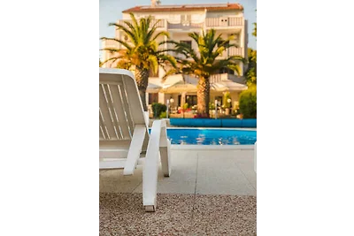 Ferienwohnung mit Pool, Grill und Balkon