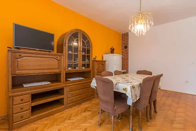 Ferienwohnung Familienfreundlich mit Klimaanl