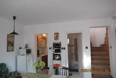 Ferienhaus mit Garten und nur 300 m vom Stran