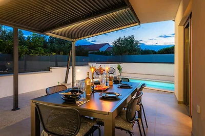 Komfortable Villa Val in Šibenik mit privatem