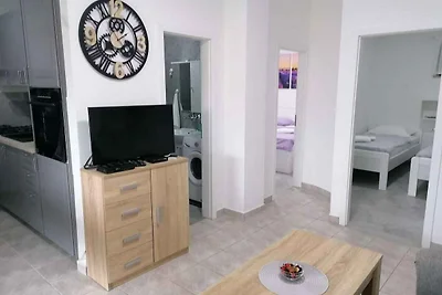 Ferienwohnung mit Terrasse und Klimaanlage