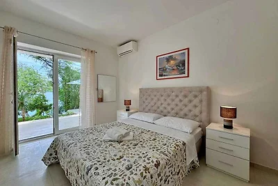 Ferienwohnung mit Meerblick 20 m von der