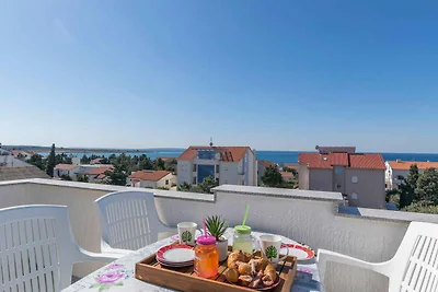 Ferienwohnung mit Pool, Grill und Balkon