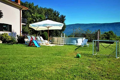Ferienwohnung in ruhiger Lage mit Poolnutzung
